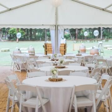 round wedding table for hire by event marquees | © event marquees