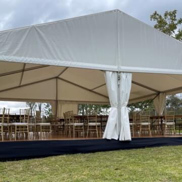 Marquee Hire for 100 guests by Event Marquees | © Event Marquees