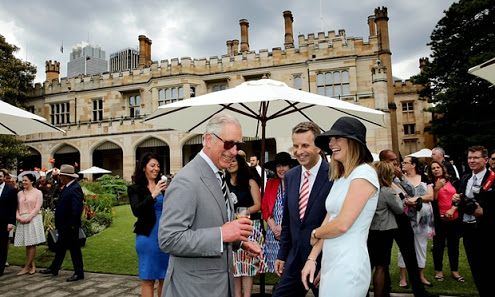 Umbrella Hire by Event Marquees | © Event Marquees Umbrella Hire by Event Marquees | © Event Marquees