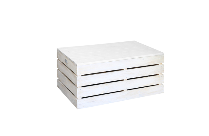 white wash pallet coffee table hire by Event Marquees | © Event Marquees