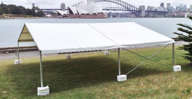 10m x 10m marquee hire by event marquees | © event marquees