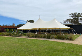 Hampton Tent Hire by Event Marquees | © Event Marquees