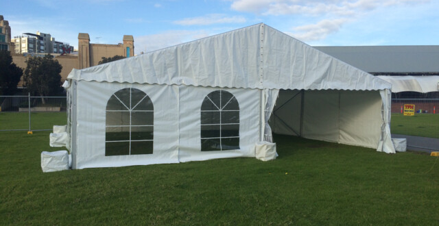 marquee hire by event marquees | © event marquees