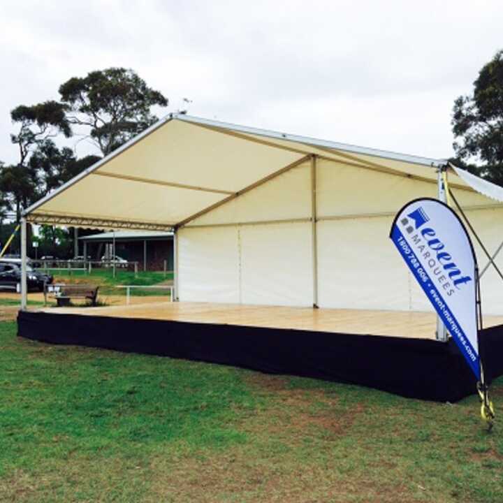stage hire by event marquees | © event marquees