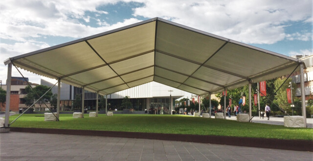 10m x 20m marquee hire by event marquees | © event marquees