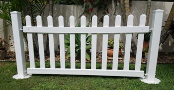 PVC Picket Fence SALE Portable temporary PVC fencing panels