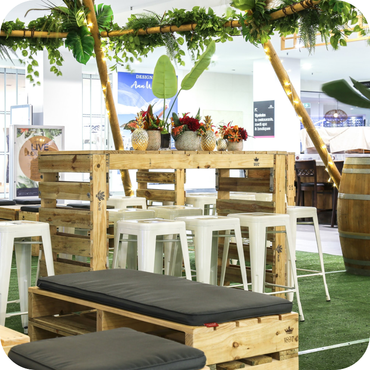 PALLET Furniture for SALE Pallet Tables & Bars for sale in Sydney