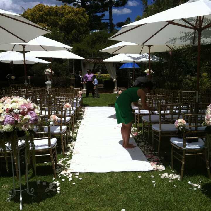 Teak Wedding Umbrella Hire by Event Marquees | © Event Marquees