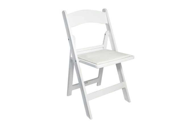 white folding americana chair | © event marquees