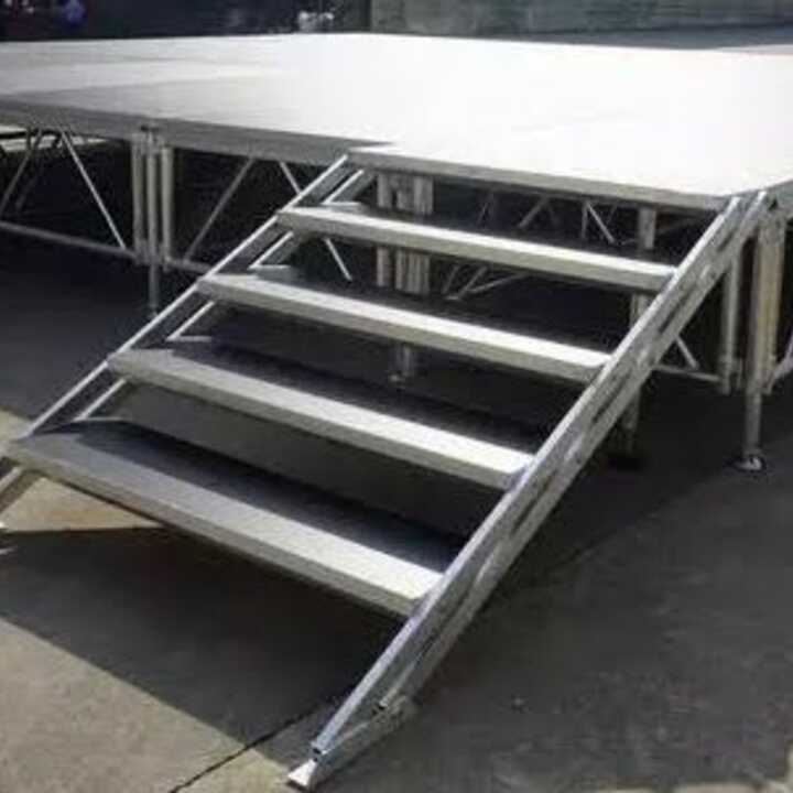 Stage Hire by Event Marquees | © Event Marquees