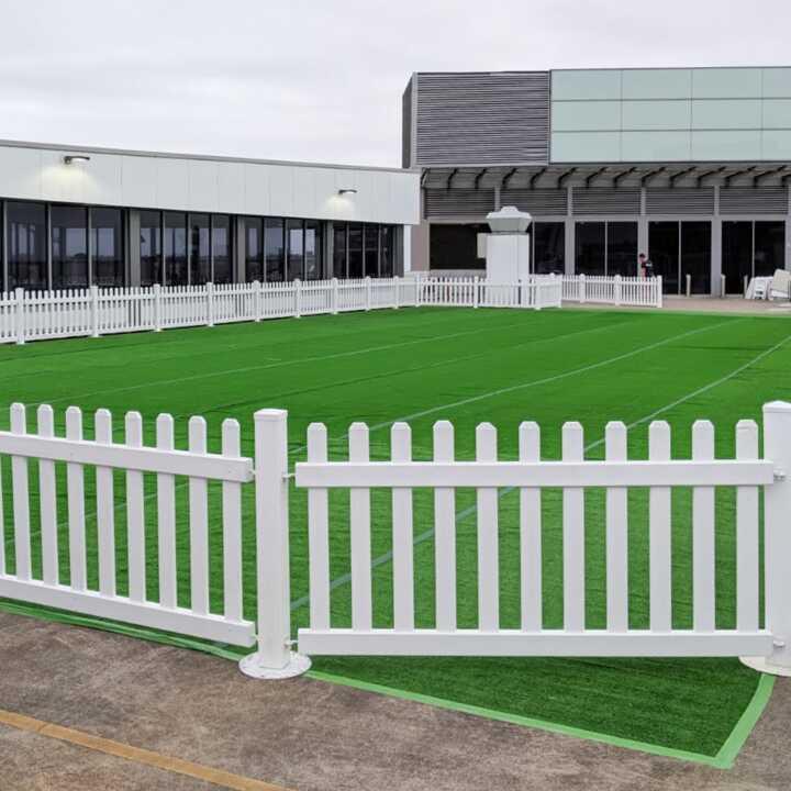 Artificial Grass Hire by Event Marquees | © Event Marquees