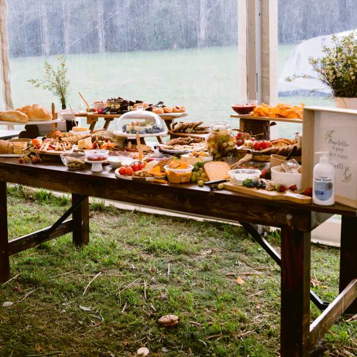 Farm table for sale by Event Marquees | © Event Marquees | © Event Marquees